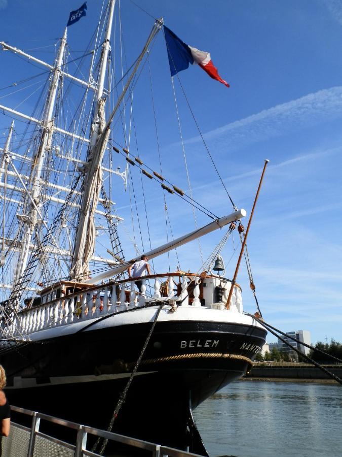 Nantes Camping Le Petit Port Hotel Bagian luar foto